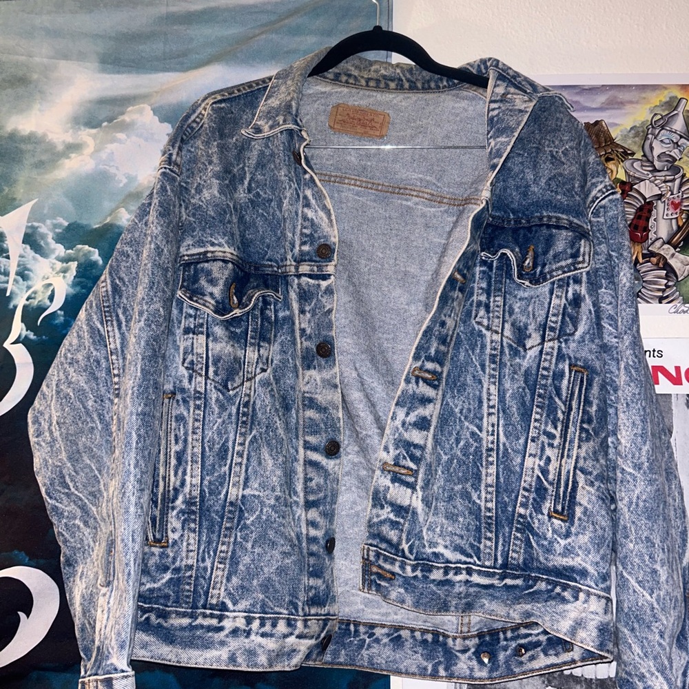 Oversized Levi Denim Jacket